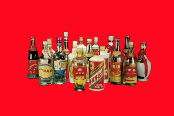 宜昌兴山县回收十八老酒.jpg